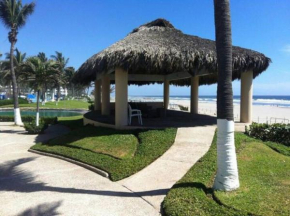 Gorgeous Oceanfront Luxury Condo